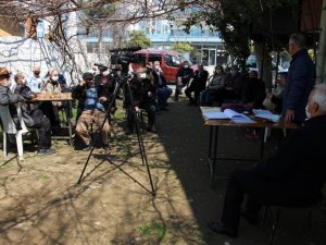 AYKONUT mağdurları dertlerini yıkılan evlerinin önünde anlatacak