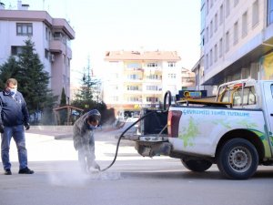 Kahramankazan’da haşere ve kötü kokuyla mücadele sürüyor