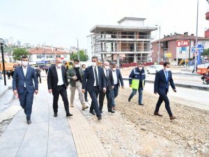 Mamak yaraları sarıyor