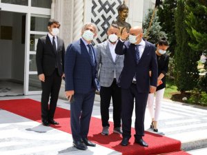 Başkan Altınok, Bakan Yardımcısı Demircan’ı Keçiören’de misafir etti