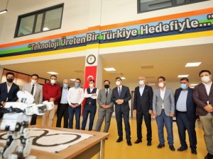 AK Parti İlçe Yönetimi, Şehitkamil’deki projeleri yerinde inceledi