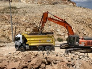 Milas OSB’de çalışmalar tüm hızıyla devam ediyor