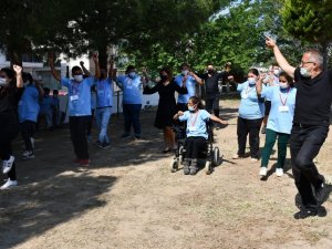 Söke’de engelli öğrenciler 4006 Bilim Fuarı sergisi açtı