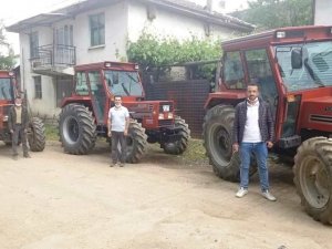 Hisarcık’ta ORKÖY desteğiyle 6 orman köylüsü traktörlerine kavuştu