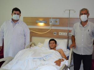 Parçalanan el, Şanlıurfa’da ameliyatla dikildi