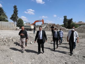 Canpolat ile projeler bir bir hayata geçiyor