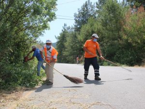 Turizm sezonu öncesi Çıralı’da çevre temizliği