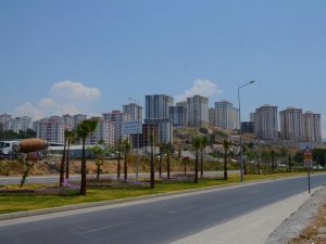 Başkan Günel “Uydukent’te tüm sorunları çözeceğiz”