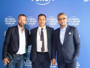 Dünyaca ünlü yönetmen Bobby Roth, Türkiye’de çekilecek en güzel filmin romantik gerilim olacağını söyledi