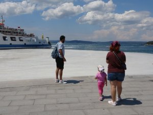 Çanakkale Boğazı’nda 4 günde 65 metreküp müsilaj toplandı