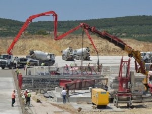 Aliağa Meslek Hastalıkları Hastanesinde inşaat devam ediyor