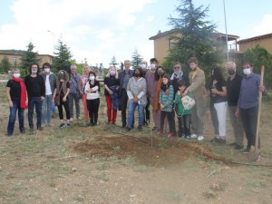 Vefat eden müzik yapımcısı Hasan Saltık’ın adı Sonsuz Şükran Köyü’nde yaşatılacak