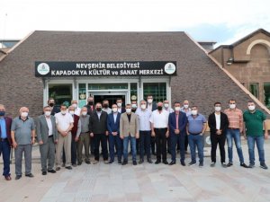 Mahalle Muhtarları ile istişare ve değerlendirme toplantısı yapıldı