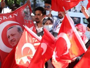 Cumhurbaşkanı Erdoğan’a, Brüksel’de sevgi gösterisi