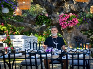 Meşealtı otantik kebap Bodrum’u ve misafirlerin damak tadını renklendiriyor