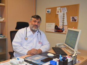Prof. Dr. Kutlu: “Covid-19 aşılarının yan etkileri abartılmamalı”