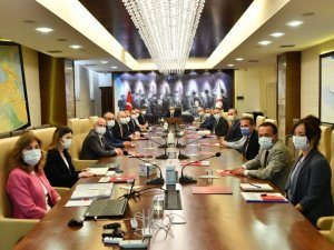 Vali Dağlı: "Bağımlılıkla mücadelede azami hassasiyet gösterilmeli”