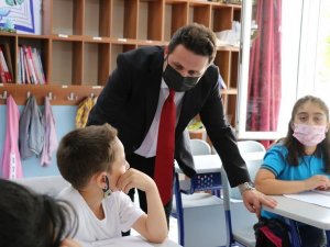 Muğla İl Milli Eğitim Müdürü Emre Çay görevine başladı