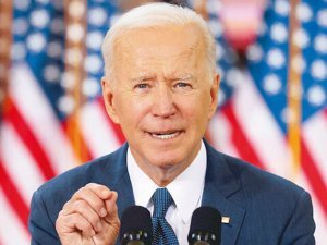 Biden, Afganistan’daki saldırılarda hayatını kaybeden ABD askerlerinin cenazelerini karşıladı