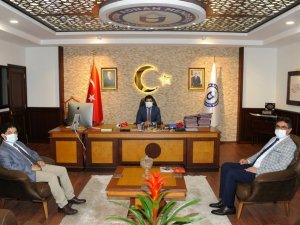 Başkan İnal, Rektör Aldemir ile görüştü