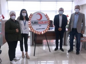 Özel Adatıp Hastanesinden ‘Kan Bağışçıları Günü’nde anlamlı ziyaret
