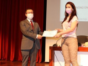 Yeni Doğan Canlandırma Programı’na katılanlara sertifika