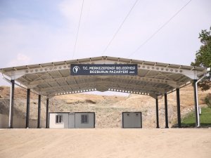 Bozburun Pazar Yerinin yapımı tamamlandı