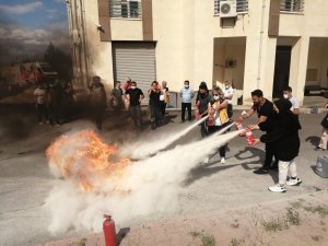 Malatya 112 çalışanlarına tahliye ve yangın söndürme tatbikatı