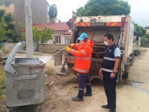 Hisarcık’ta çöp konteynerleri dezenfekte ediliyor