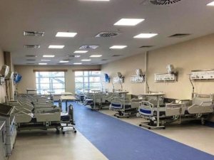 Aydın’da yoğun bakım hastalarının yakınları telefonla bilgilendiriliyor