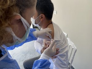 Aşı işçinin ayağına gidiyor