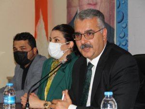 AK Parti Çorum İl Başkanı Ahlatcı: “Bunların halkçılığı da, milliyetçiliği de dillerinde dolgu malzemesi, slogandan öte geçmiyor. Biz slogan atmıyor hizmet üretiyoruz”