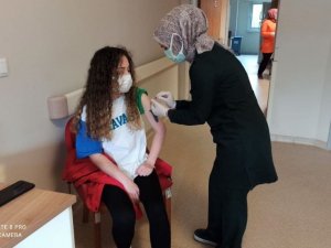 Devrek Devlet Hastanesi’nde aşı yoğunluğu yaşanıyor