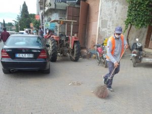 Poyrazdamları Mahallesinde genel temizlik