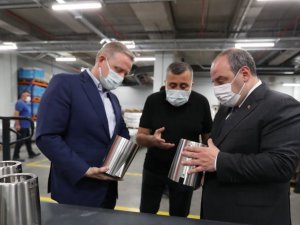 Bakan Varank’tan yeni fabrikasına taşınan firmaya ziyaret