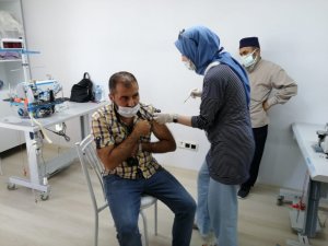 Kahta OSB’de mobil aşı uygulaması başladı