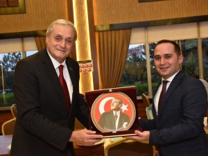 Cumhuriyet Başsavcısı Çepni ve Savcı Sandal için veda yemeği düzenlendi