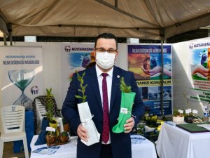 Dünya Çölleşme Gününde fidan dağıtıldı