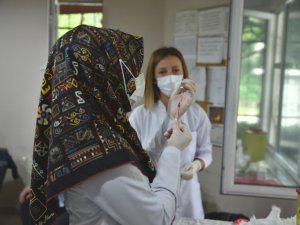 Ulaştıran ekibe mobil aşı