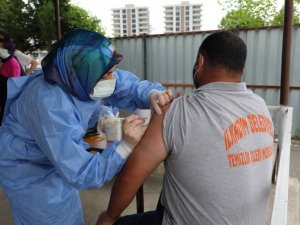 İlkadım’da temizlik işçilerinin aşılanmasına başlandı