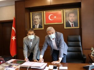 Simav’da jeotermal ana hat yenileme çalışması