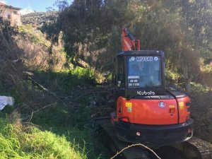 Karacahisar’da 3 bin 600 metre dere temizlendi