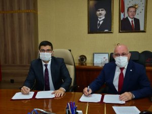 Uşak Üniversitesi ile Uşak Gençlik ve Spor İl Müdürlüğü arasında eğitim ve spor protokolü imzalandı