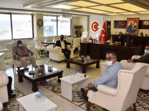 Başkan Vekili Manav’a meclis üyelerinden ziyaret