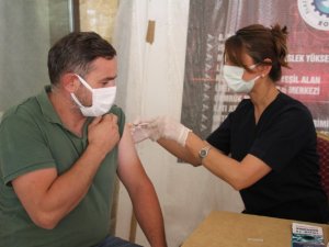 7 bin 500 kişinin istihdam edildiği Elazığ OSB’de aşılama başladı