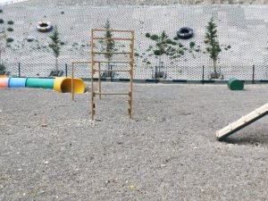 Sincan’da sokak köpeklerinin rehabilite edileceği “Eğitim Parkuru” tamamlandı