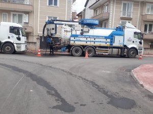 SASKİ ekipleri temizlik çalışmalarını sürdürüyor