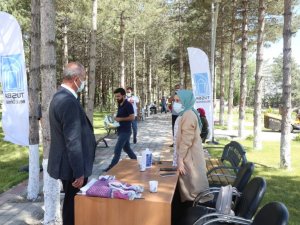 Tuşba Belediyesinden aşı kampanyasına destek