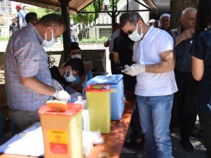 Siverek’te mobil aşı çalışması başladı