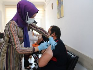 Ürgüp Belediyesi çalışanları aşı oldu